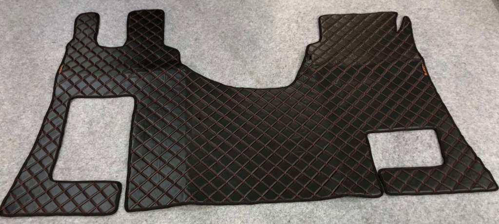 

Коврики кожзам Mercedes-Benz Actros Евро 6 черный