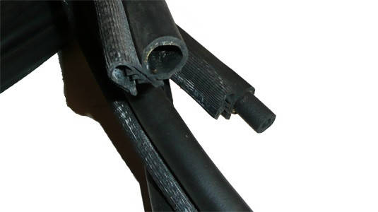 

Уплотнитель двери Славута АвтоЗАЗ