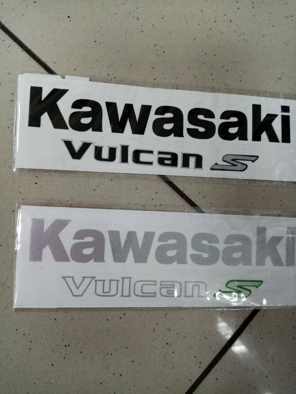

Комплект 2 шт. виниловых наклеек KAWASAKI VULCAN S 14х4 см