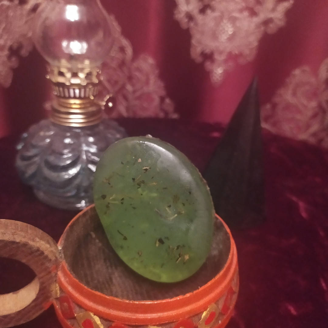 

Магическое мыло с клевером "Деньги и удача"
