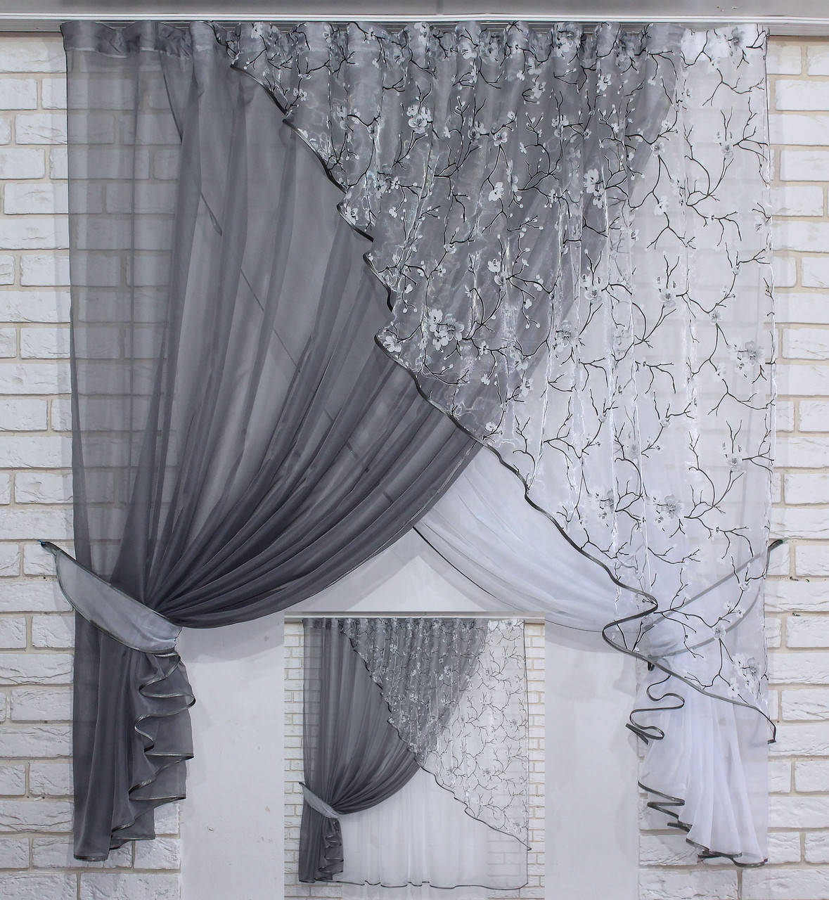 

Кухонный комплект (300х170см.), шторки с подвязками "Сакура". Цвет серый с белым. Код 063к 50-393