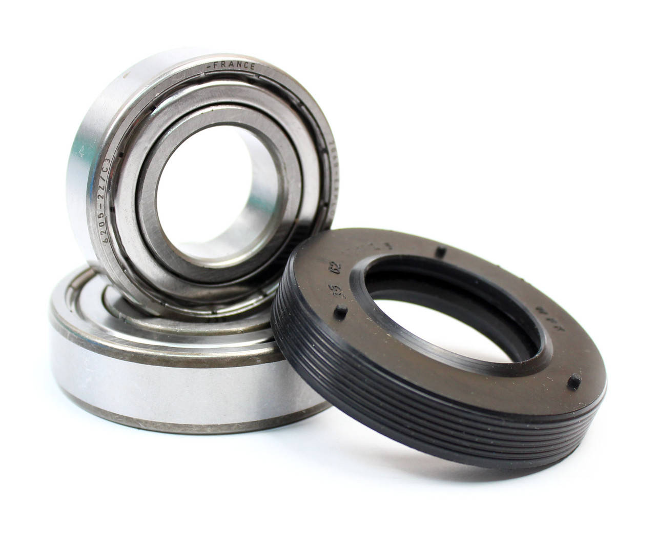 

Подшипники барабана стиральной машины Bosch SKF 6205 и SKF 6206 и сальник 35*62*10