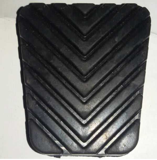 

Накладки на педали №10 (тормоз или сцепление) Mitsubishi.,Hyndai Accent,Kia Magentis, Черный