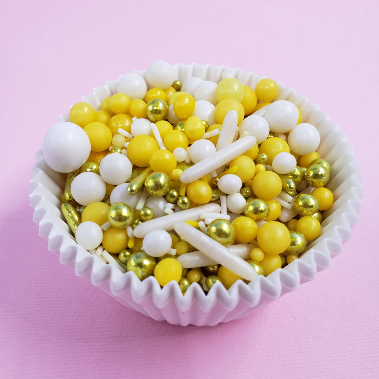 

Посыпка кондитерская Микс желторотик 50 гр (развес)