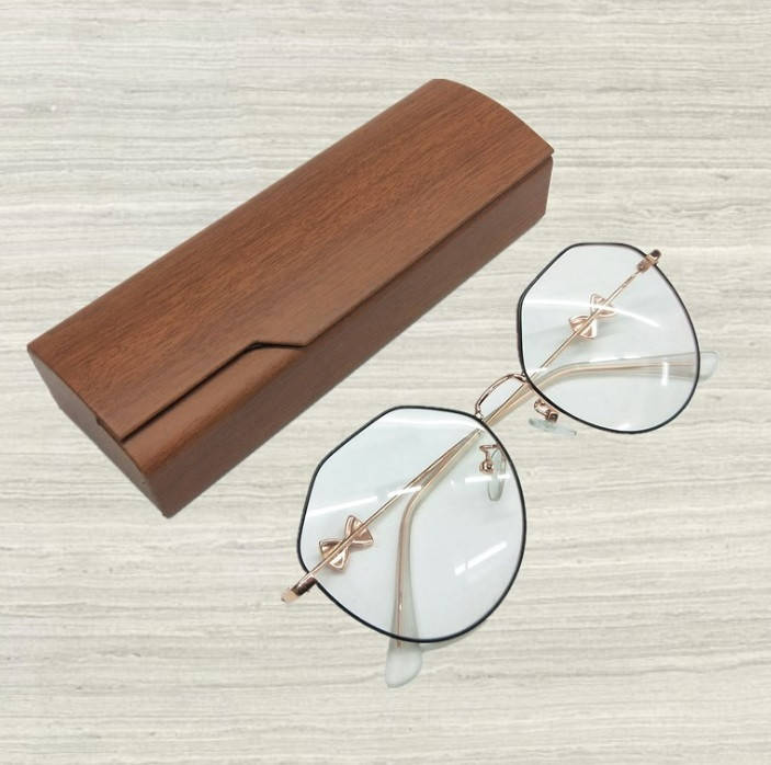

Футляр чехол для очков Wood твердый, Коричневый