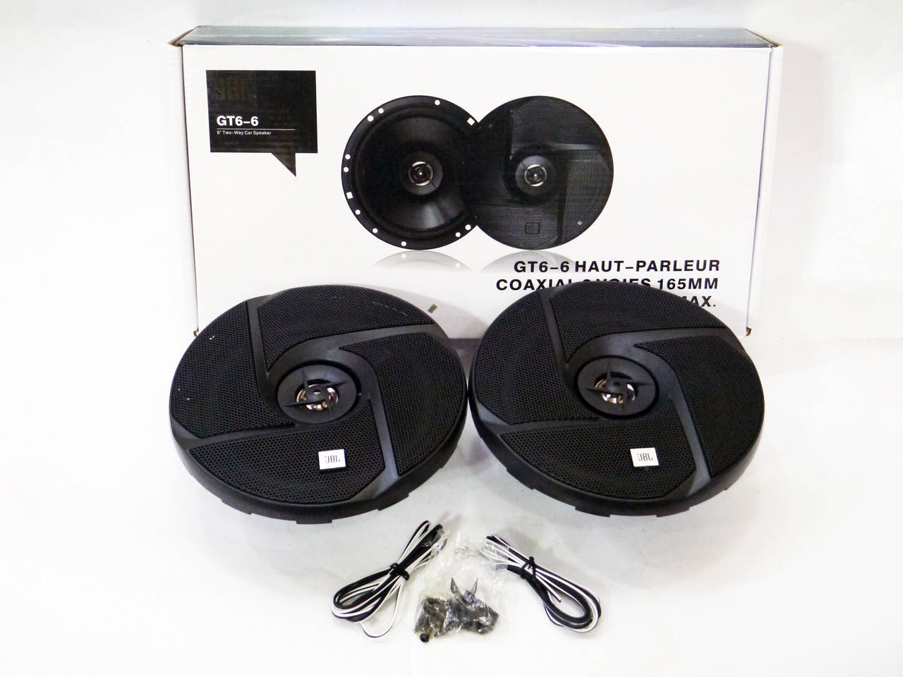 

Динамики автомобильные 16 см JBL GT6-6 135W 2х полосные / пара