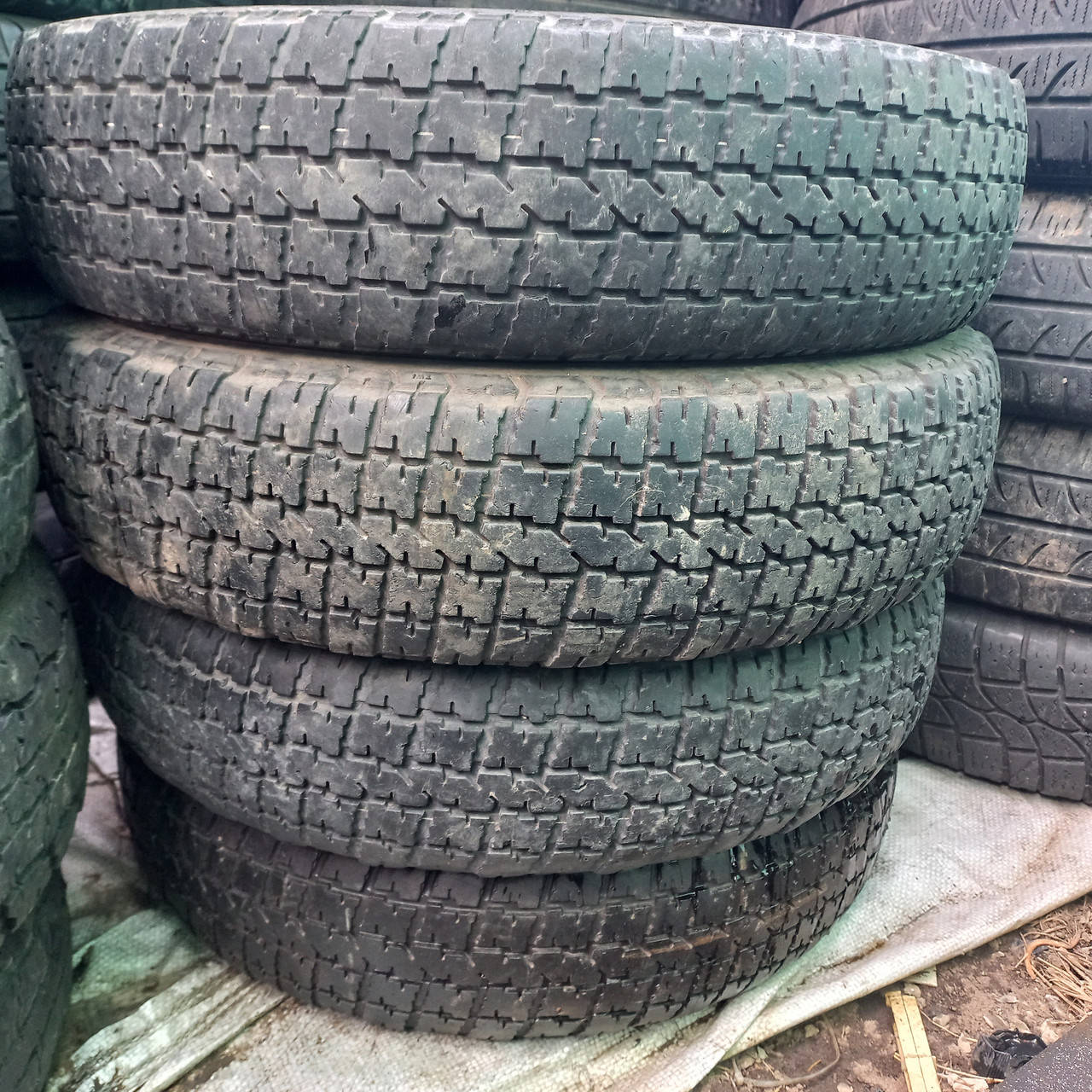

185-75-16R к156-1 нива