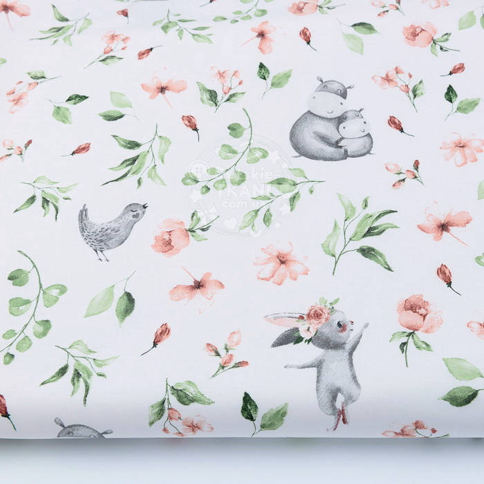 

Бязь "Бегемотики и зайчики с пудровыми цветочками" на белом, №2850, Разные цвета