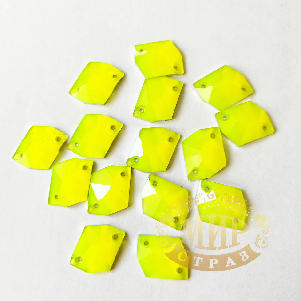 

Пришивные космики, Neon Yellow, 16*20мм, 1шт