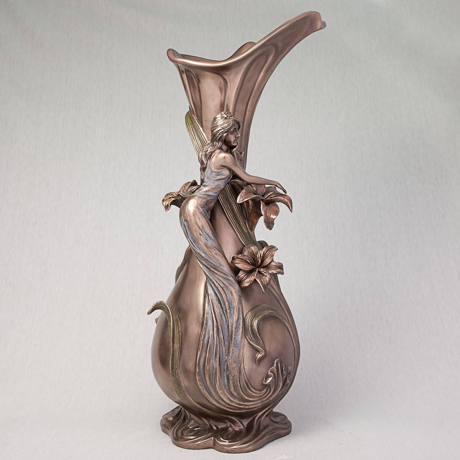 

Ваза Девушка в мечтах (45 см) Veronese