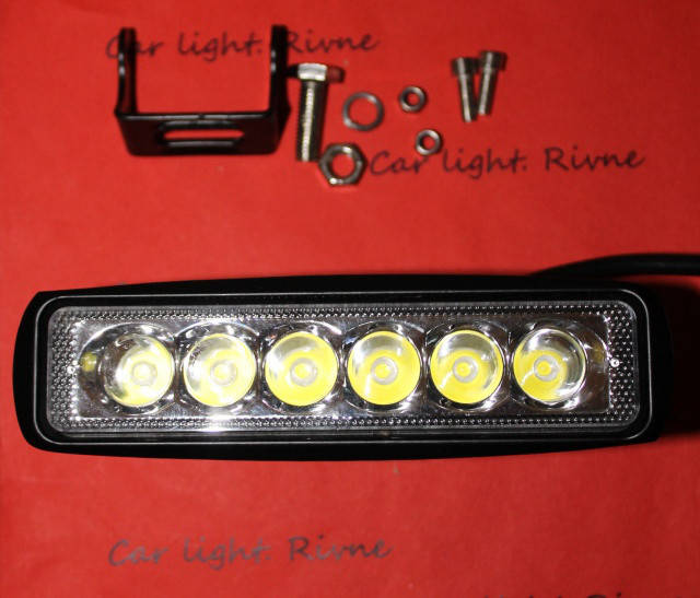 

Светодиодная прямоугольная фара Led 18w 17х4см