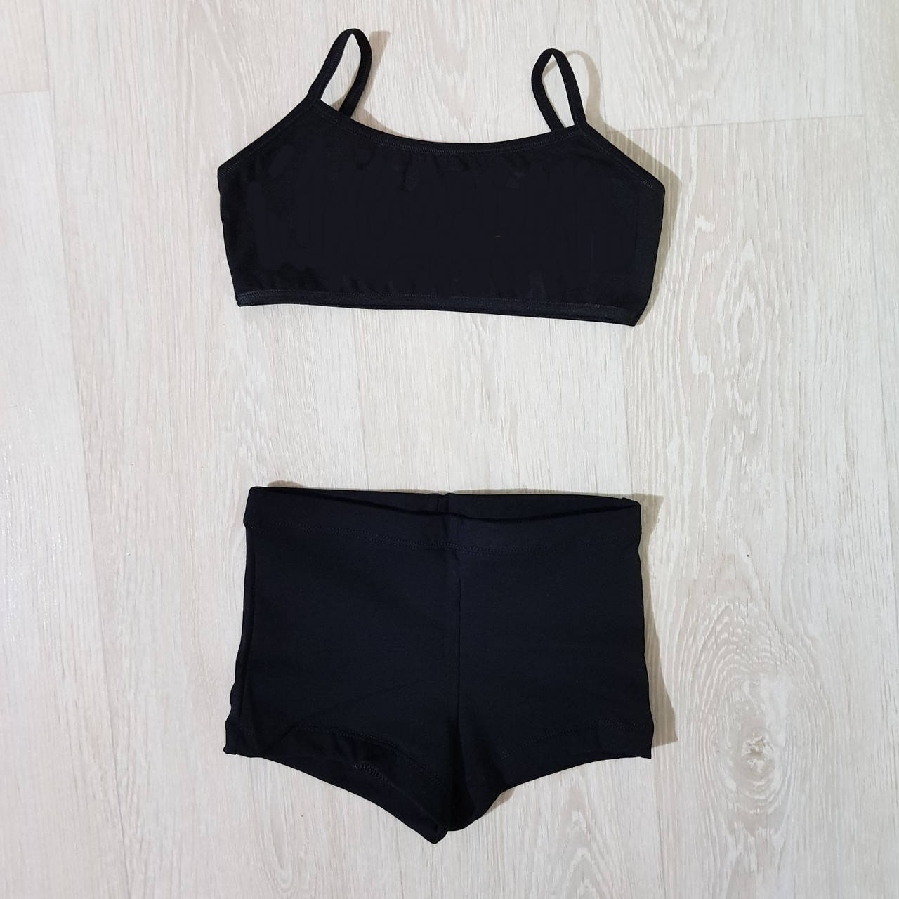 

Комплект детский спортивный тренировочный топ+шорты для гимнастики и хореографии, Черный