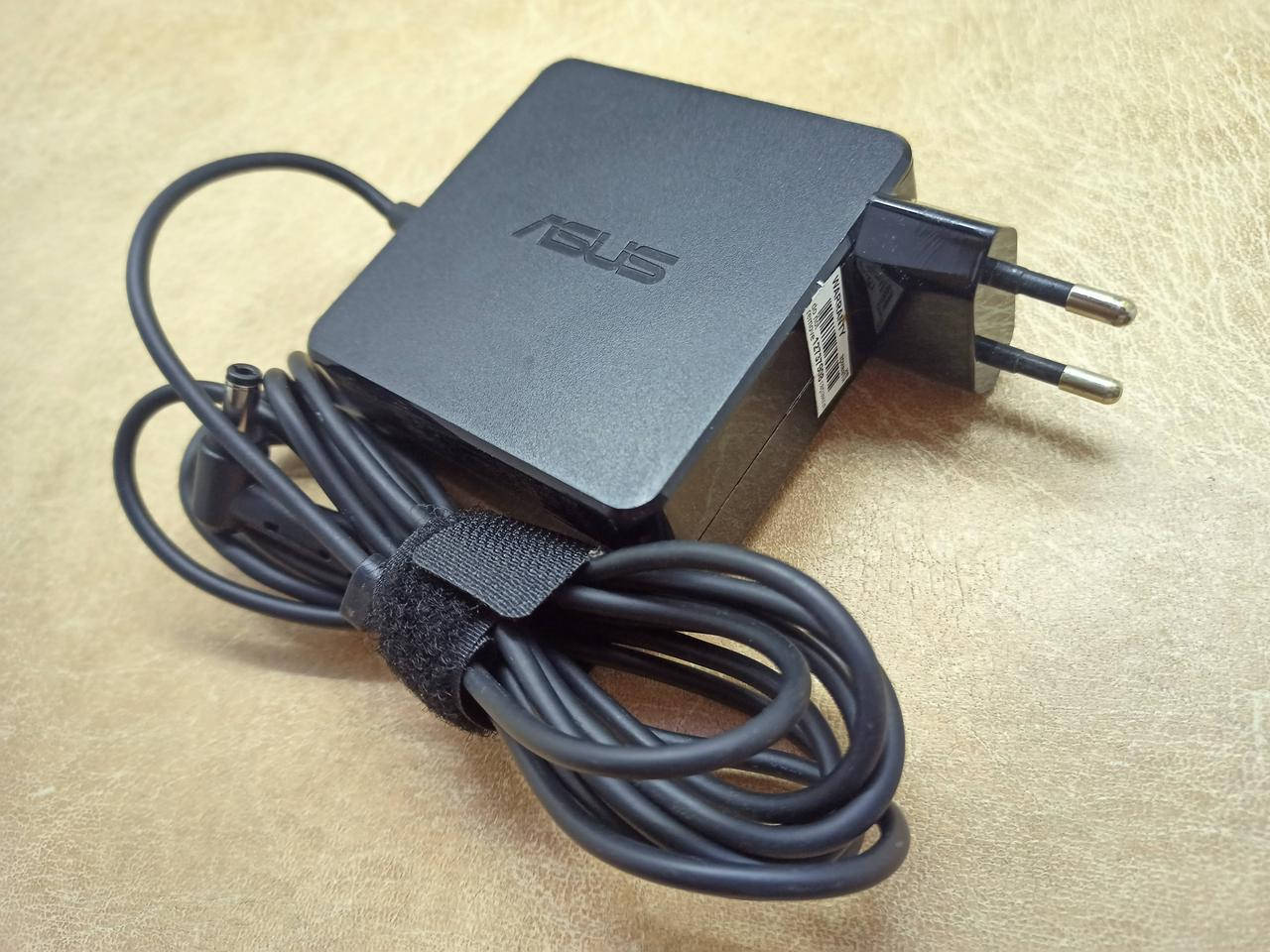 

Б/У Зарядний пристрій ASUS модель: ADP-65DW B 19V, 3.42A ОРИГІНАЛ
