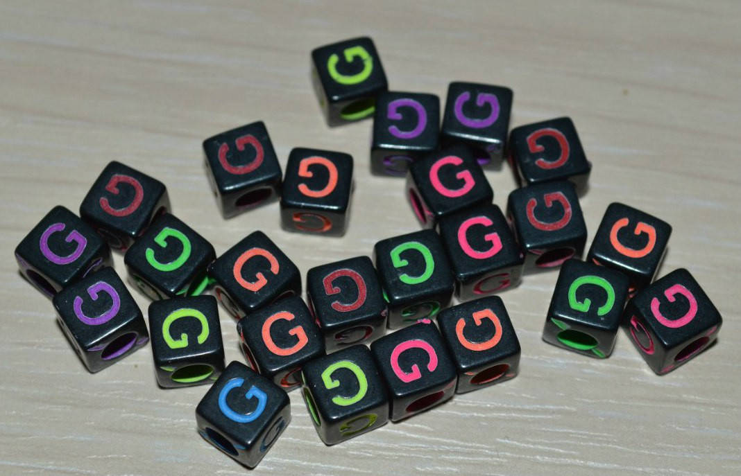 

Бусина с "G" 6 мм