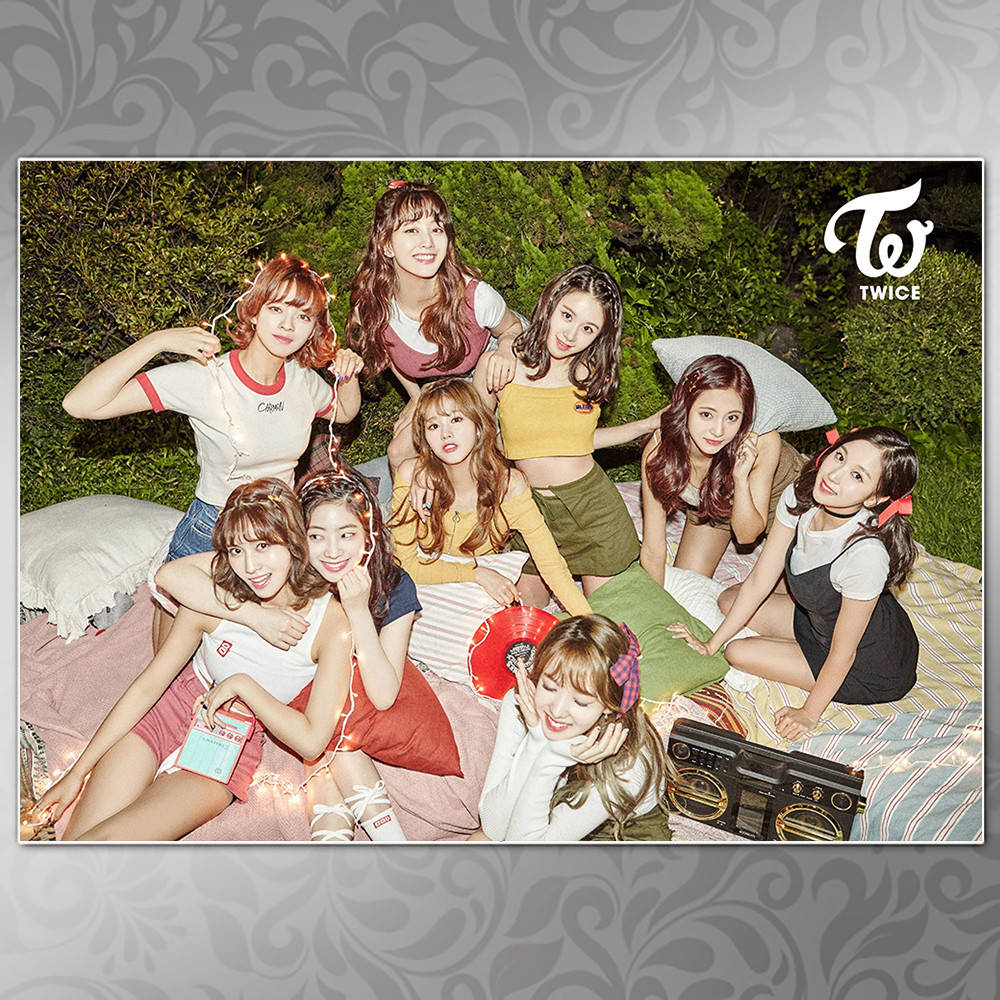 

Плакат K-Pop Twice 013