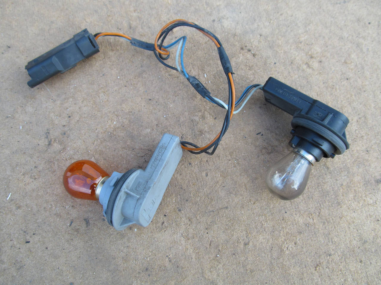 

Патрон лампы заднего фонаря стопа поворота renault trafic opel vivaro nissan primastar рено трафик 06-10