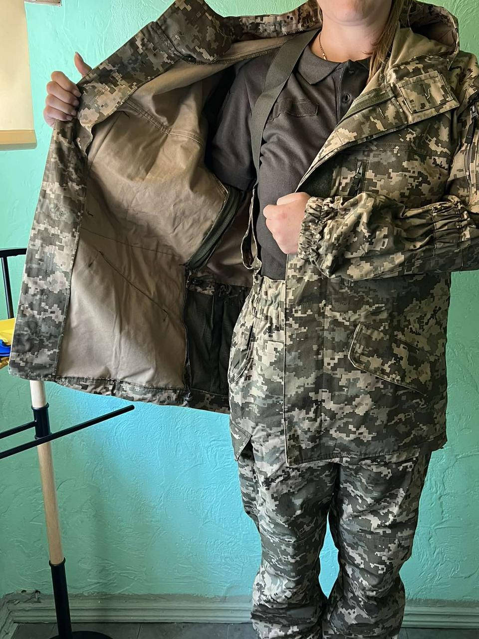 

Костюм Горка Пиксель. Палаточная ткань. Костюм для охоты и рыбалки