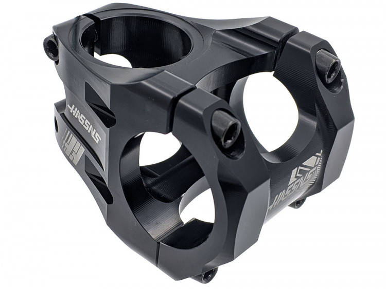 

Вынос руля - Hassns 31,8/35мм фрезерованный черный