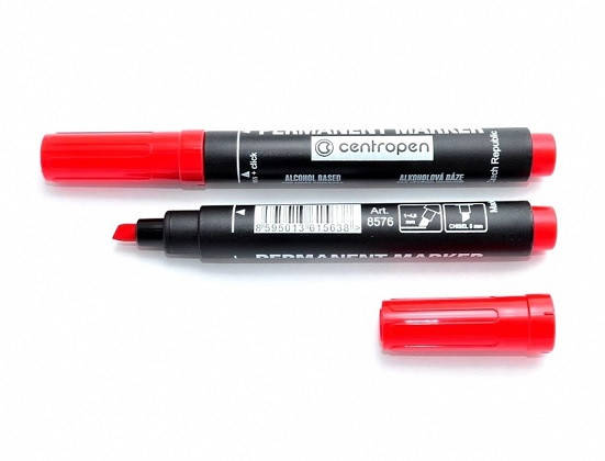 

Маркер перманентний CENTROPEN 8576 1-4,6 мм клиновидний червоний, Красный