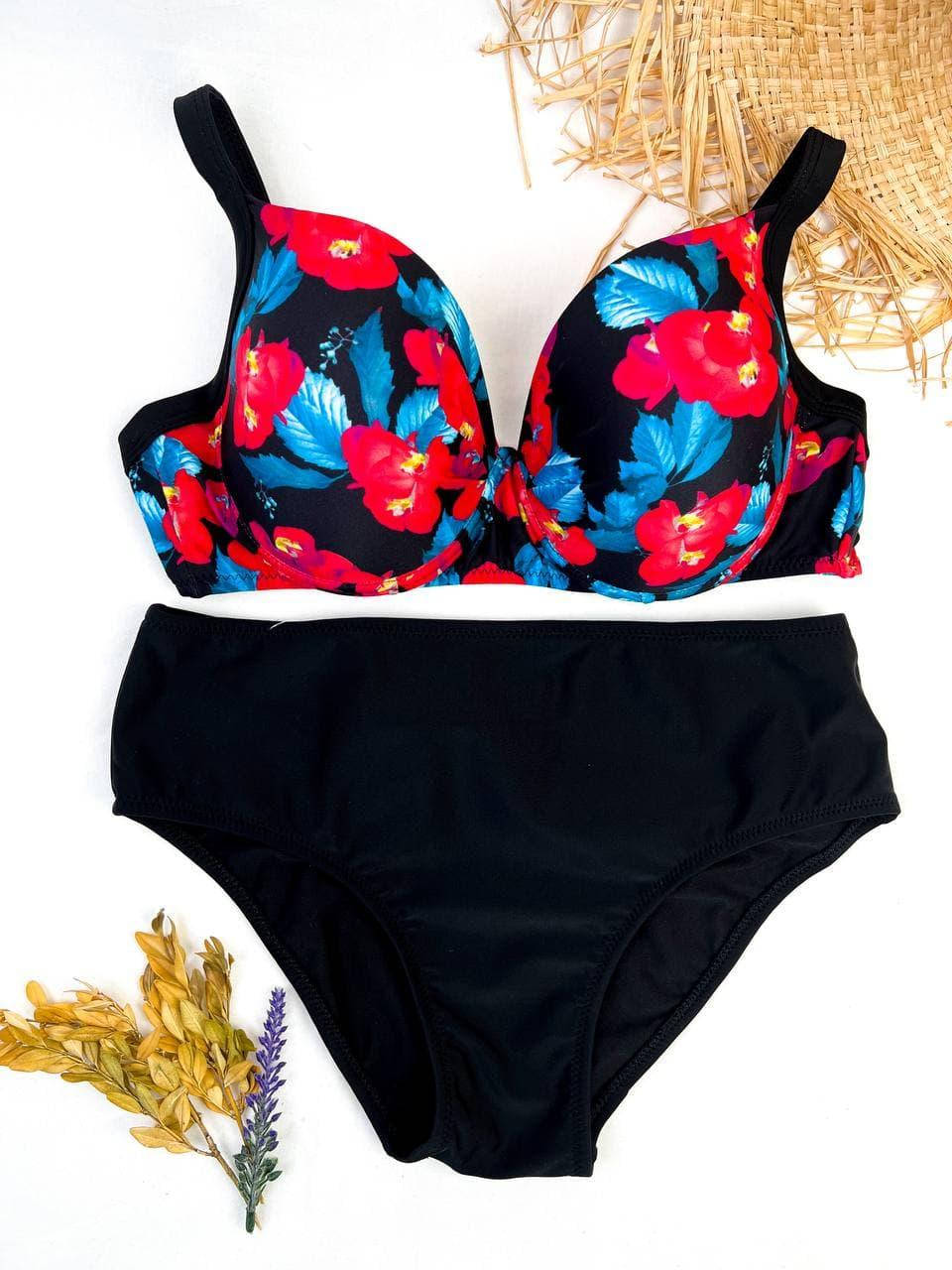 

Купальник женский раздельный на поролоне в цветочный принт 48, Черный