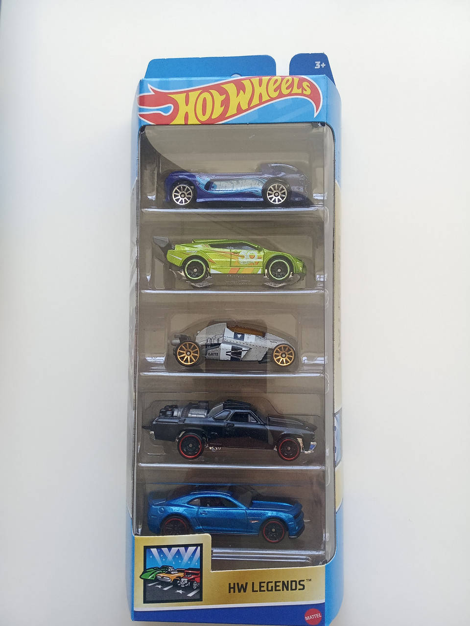 

Набор машинок Hot Wheels из 5 машинок