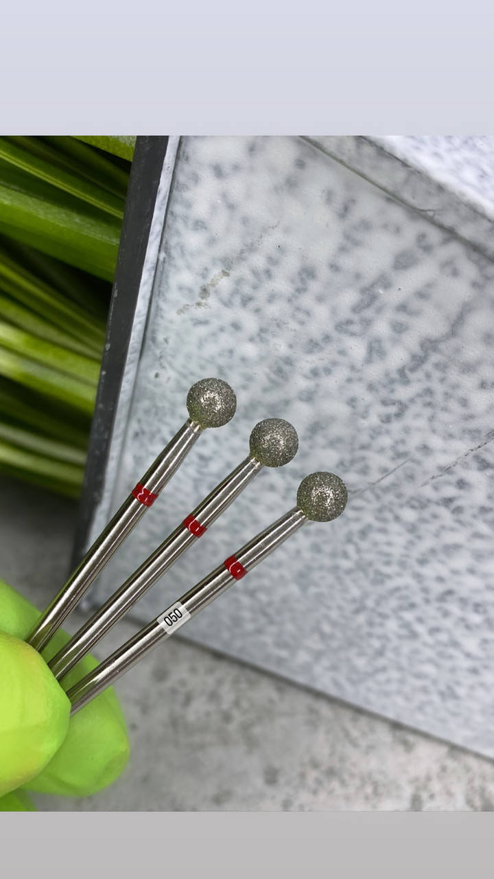 

Алмазная фреза шар 050 красный Корея