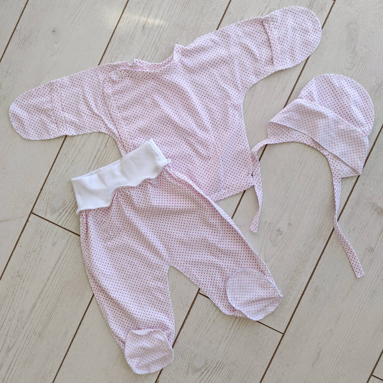 

Комплект ясельный (горошек розовый)