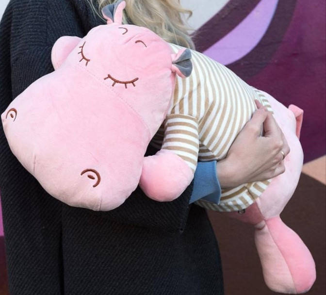 

Игрушка-подушка с пледом внутри 3 в 1 бегемотик розовый / Игрушка трансформер мягкая плюшевая