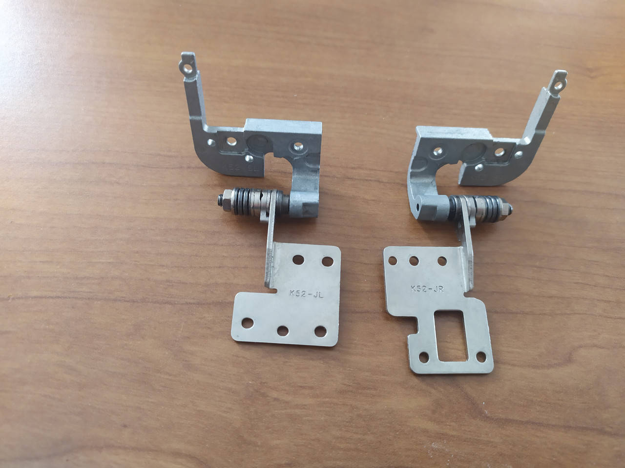 

Петли Asus K52JU, X52N