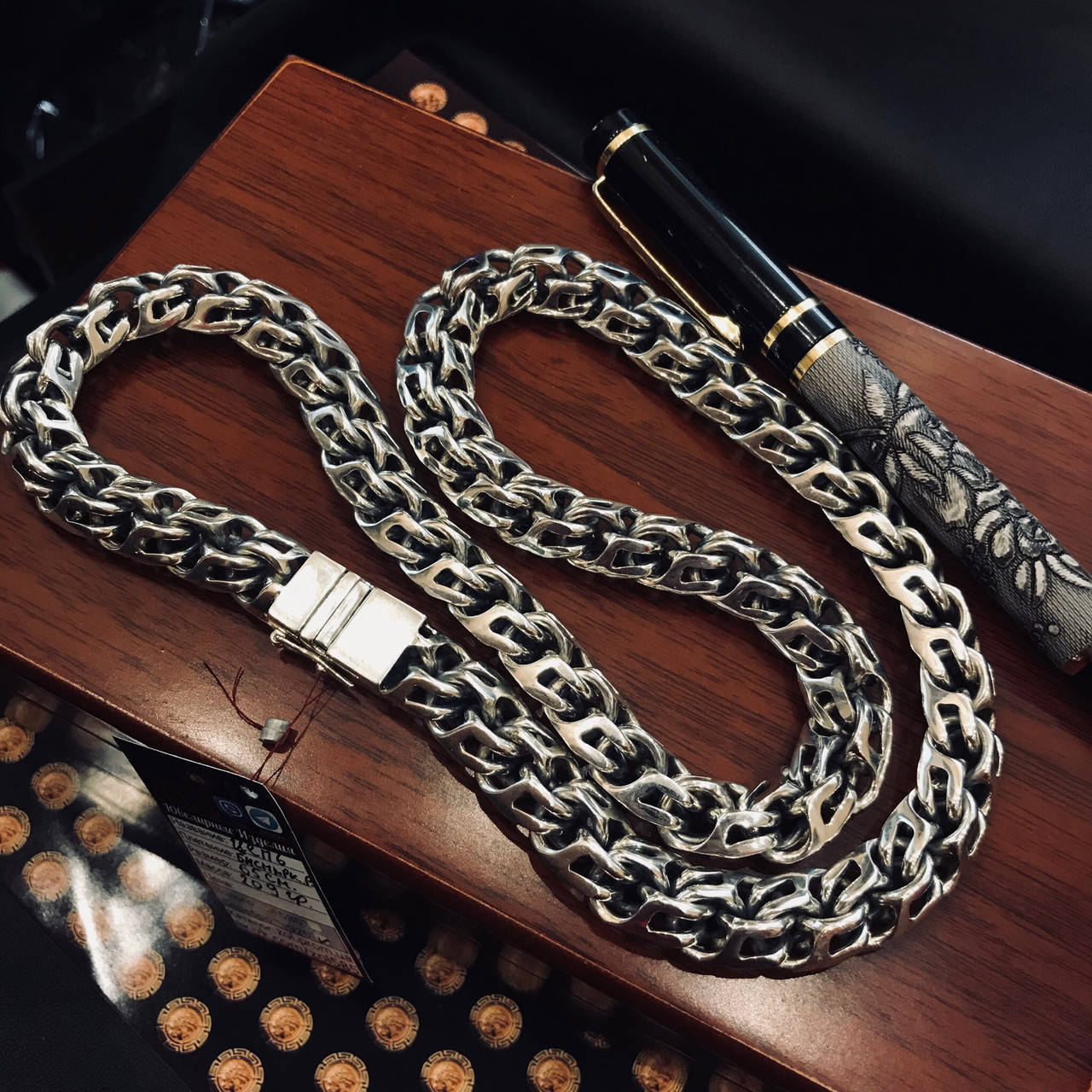 

Серебряная цепочка 925 пробы . БИСМАРК РОМБ 210 ГРАММ