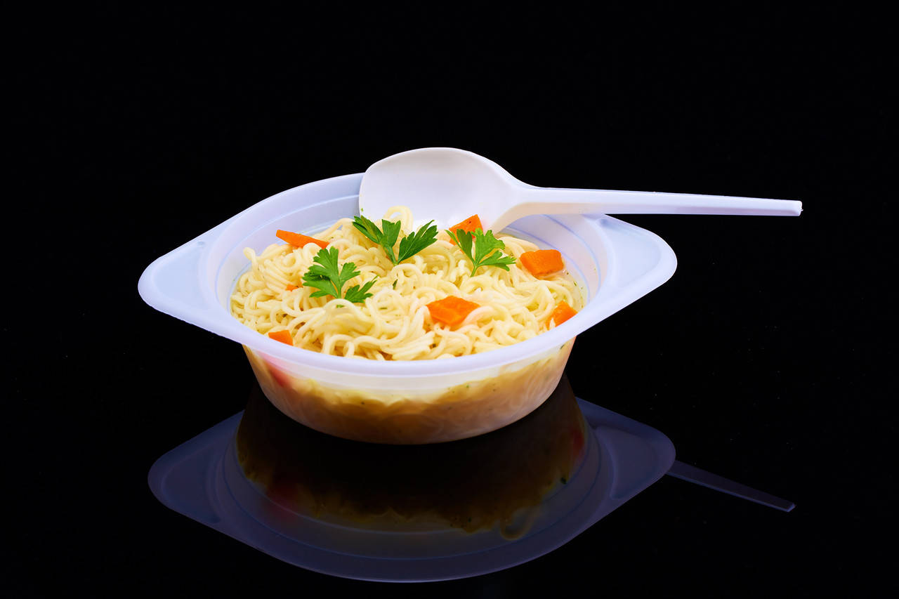 

Одноразовая пластиковая миска 152 мм суповая 500 мл