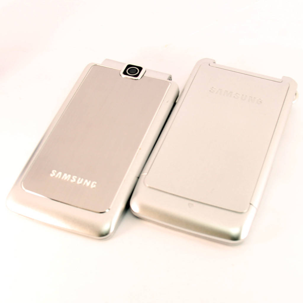

Корпус для Samsung S3600, (Original china), Серебристый /панель/крышка/накладка /самсунг