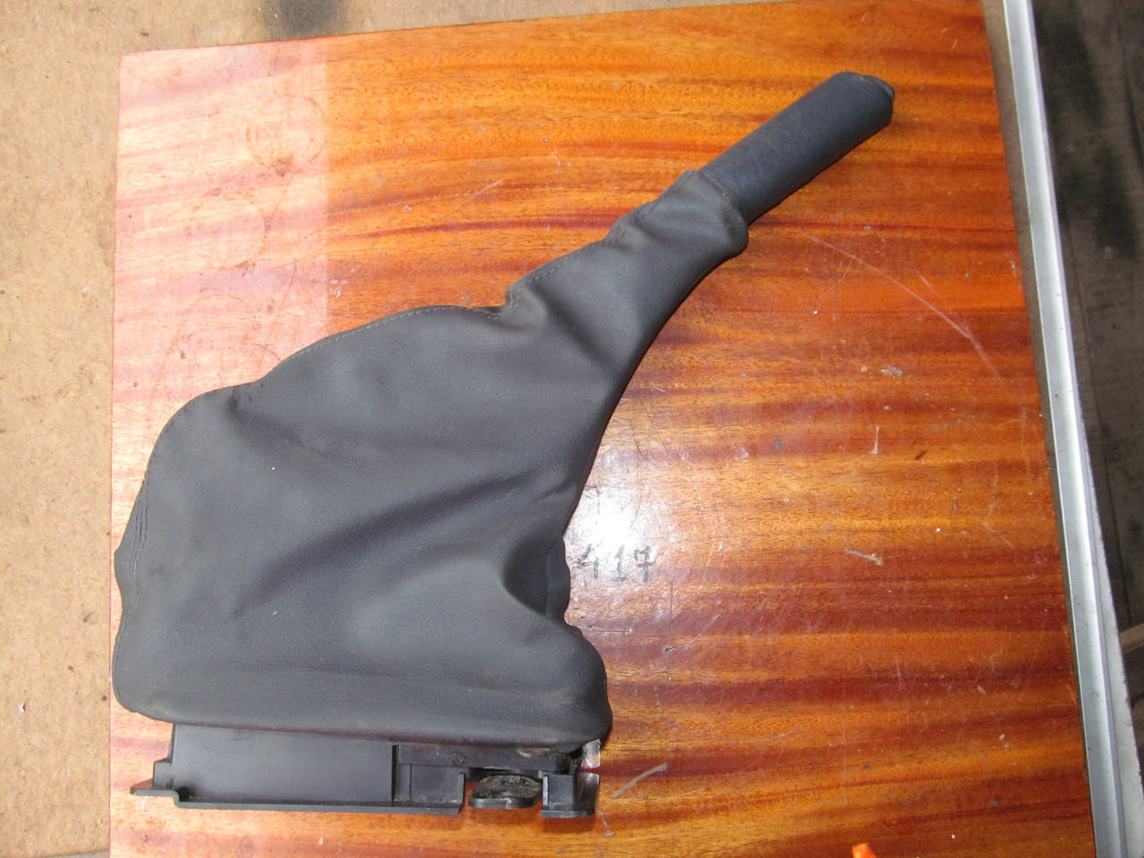 

Ручка стояночного тормоза renault trafic opel vivaro nissan primastar ручник рычаг рено трафик виваро 01-14