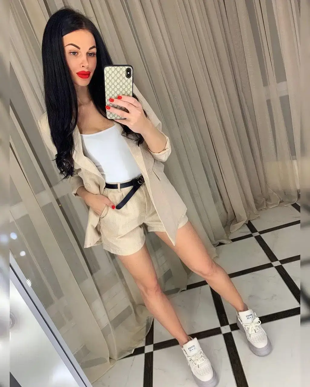 

Брючный костюм с шортами, Бежевый