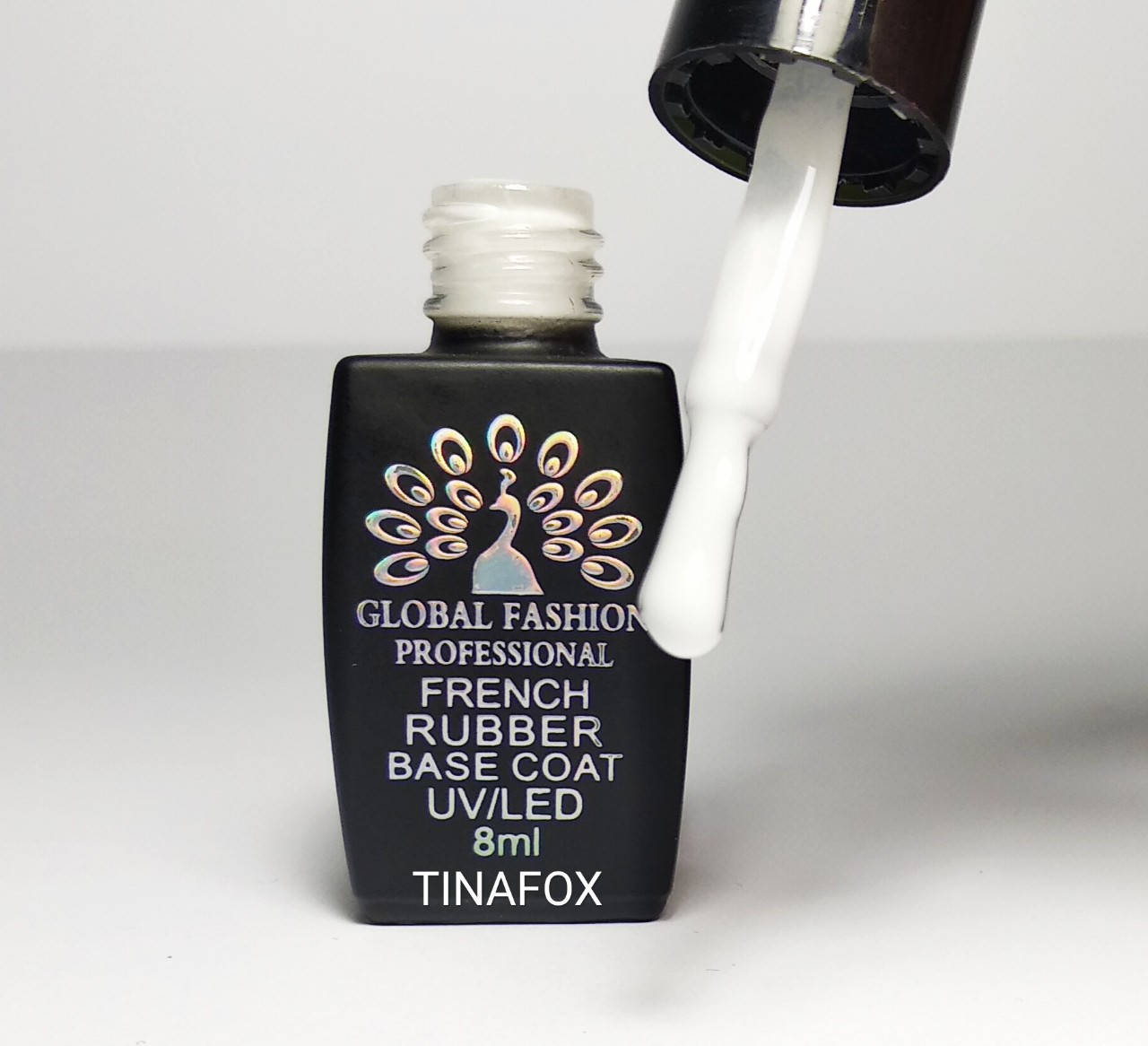 

База каучуковая молочная French Rubber Base Global Fashion Milk ,8 мл