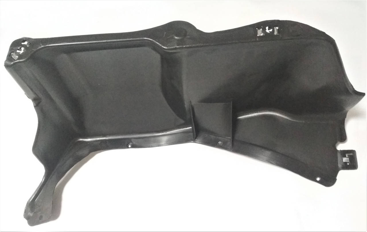 

Левая водительская боковая защита двигателя Шкода Октавия Тур Skoda Octavia Tour пластик SkodaMag Винница