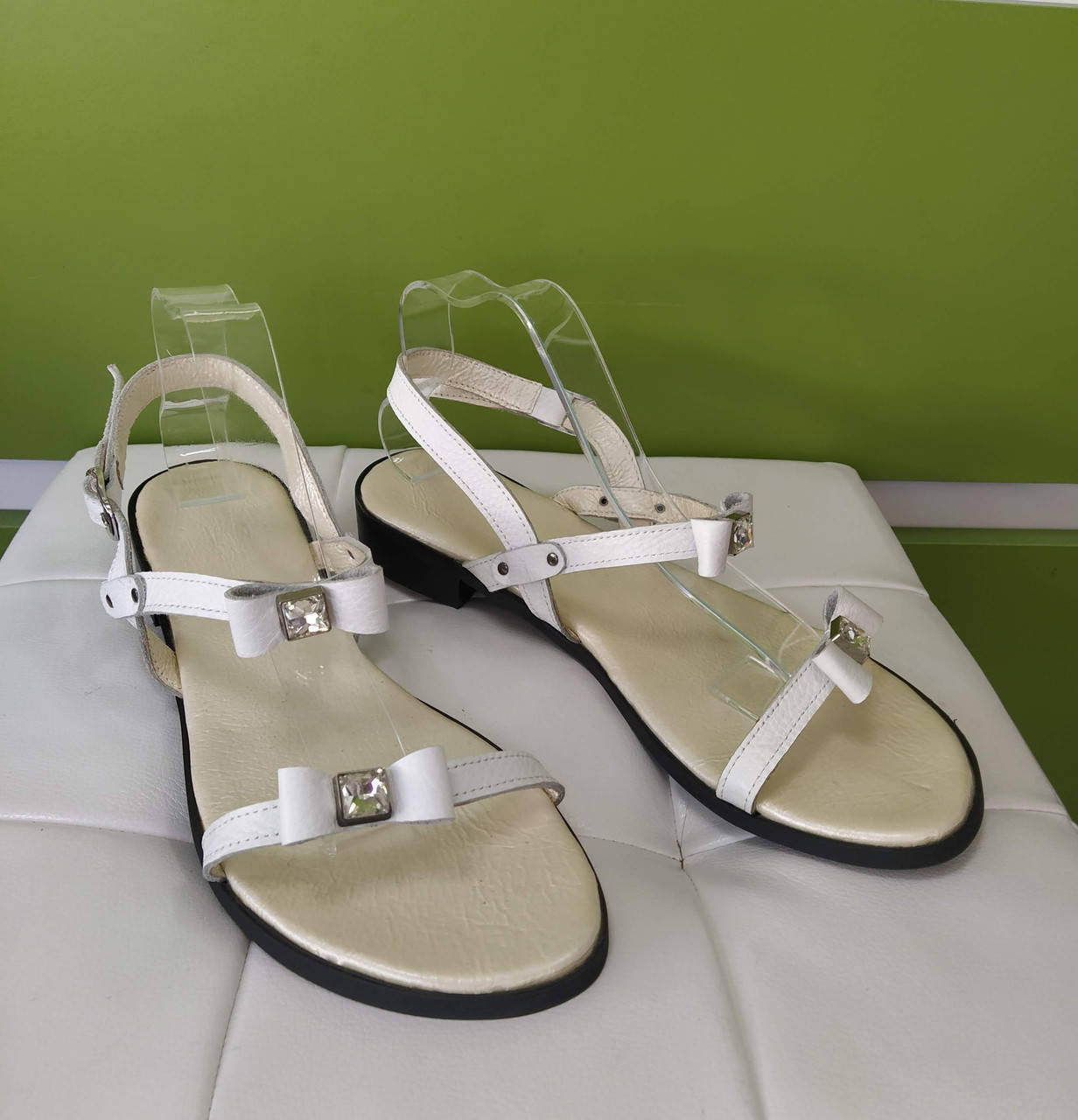 

STTOPA Размеры 36-44. Босоножки больших размеров кожаные . С2-4-3644-28 Белые