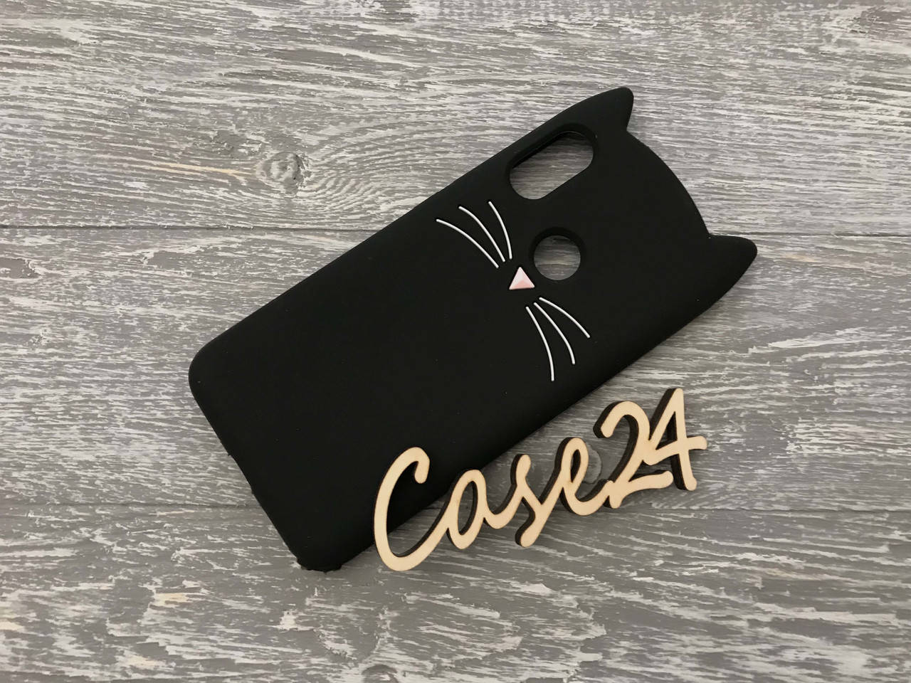 

Резиновый 3D чехол для Xiaomi Redmi 6 Pro Усики (3 цвета) чёрный