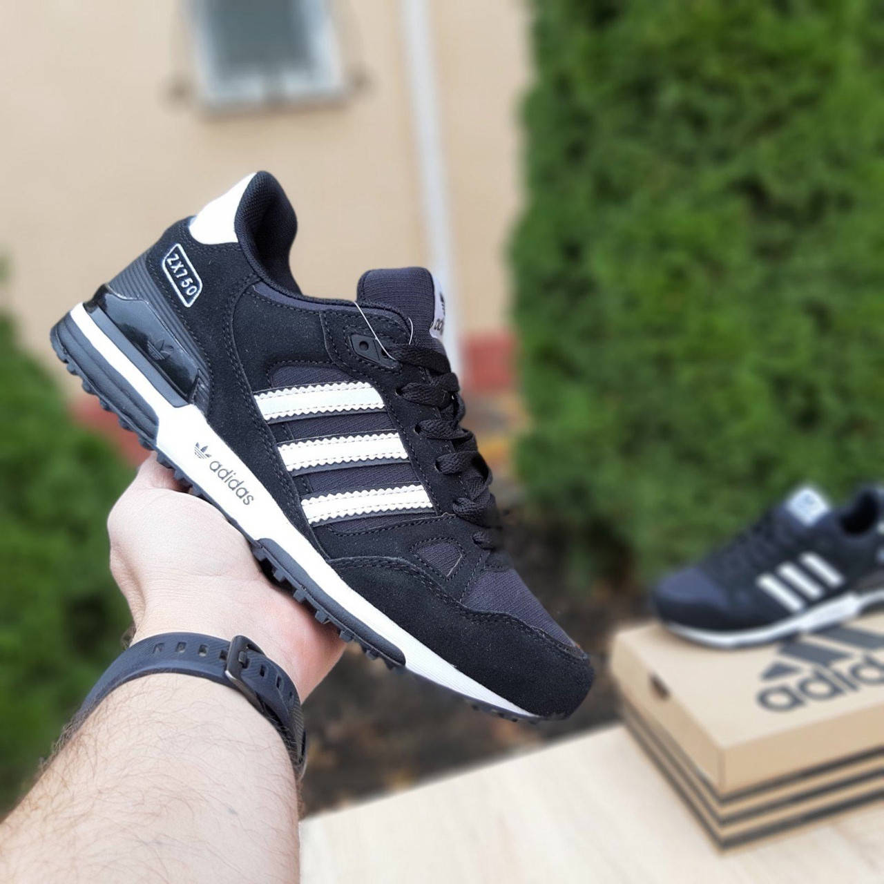 

Кроссовки Adidas ZX 750 "Черные", Черный