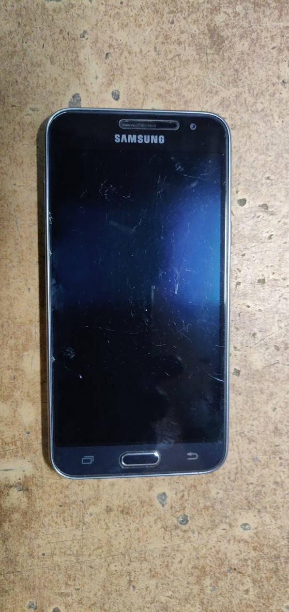 

Мобильный телефон Samsung Galaxy J3 SM-J320H/DS № 21270503