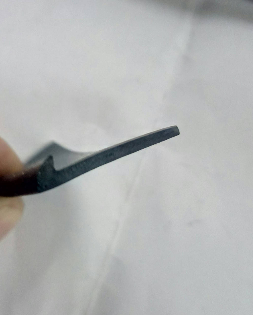 

Уплотнитель резиновый