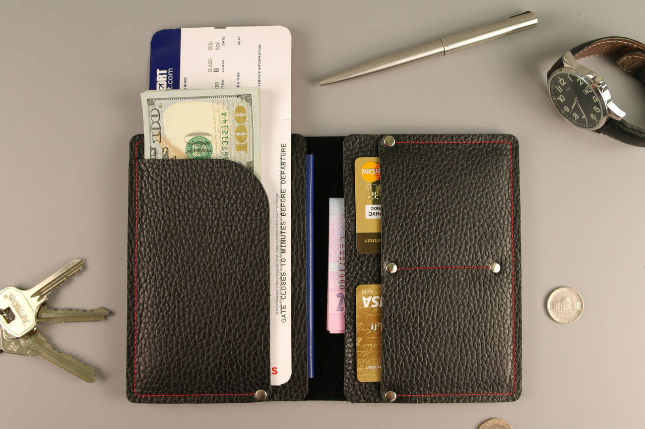 

Чехол обложка для документов и билетов (черная фактурная кожа), Черный