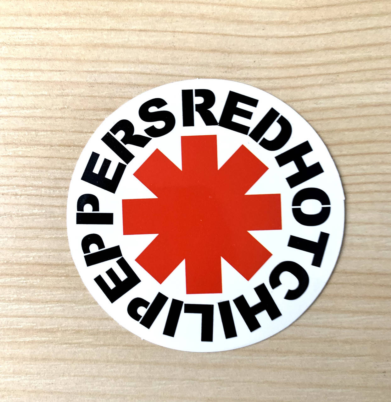 

Наклейка на гитару RHCP