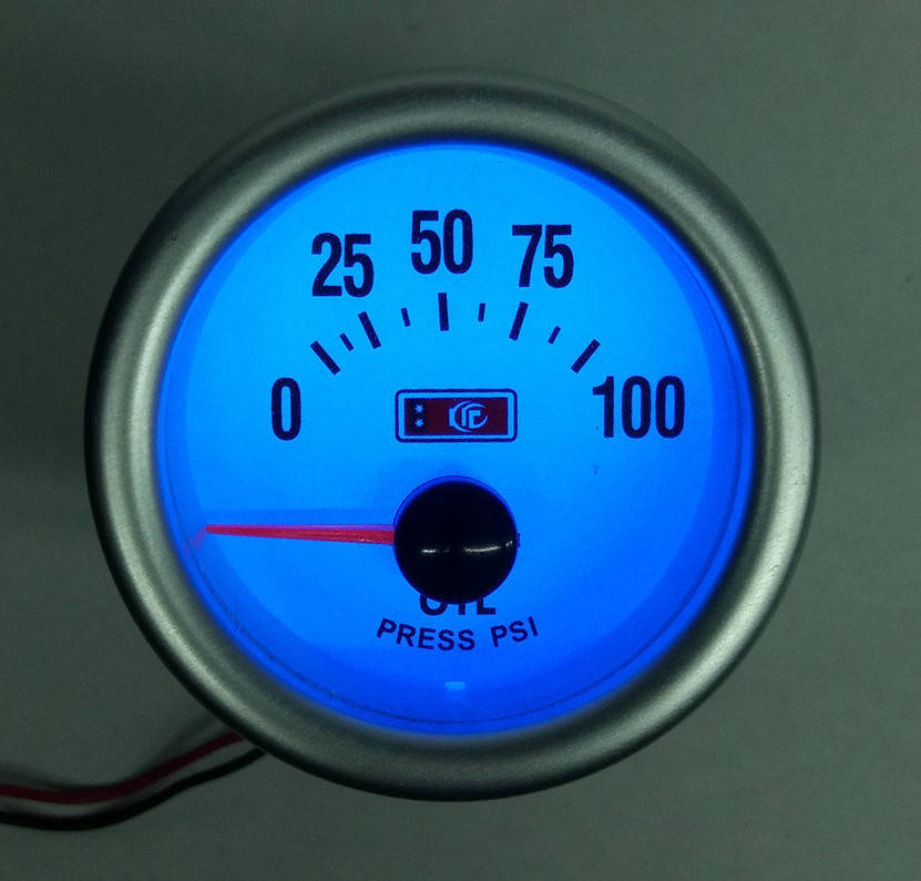 

Прибор указатель давления масла (манометр) стрелочный Ket Gauge 7704 LED диодный Ø52мм датчик автомобильный