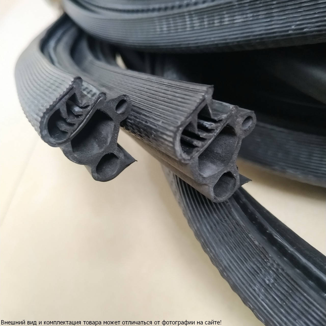 

Уплотнитель проема двери Волга 2401, 2410, 3102, 31029, 3110, 31105 (комплект 4шт)