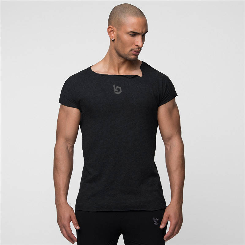 

Мужская футболка "Muscle Brand" L, черный