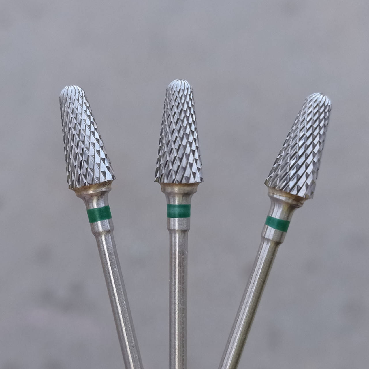 

Фреза кукурузка твердосплав с зеленой насечкой