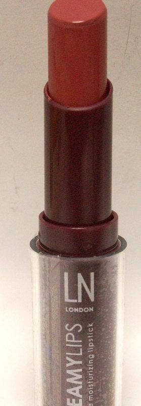 

Помада для губ LN Professional Creamy Lips увлажняющая № 3 Розовый шелк