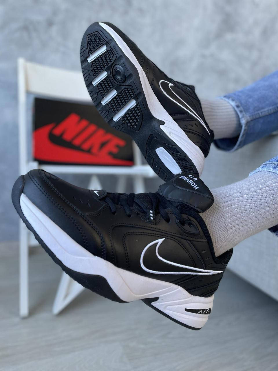 

Кроссовки Nike Air Monarch (чёрные), Черный