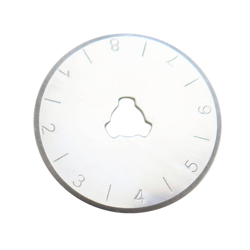 

Запасное лезвия ножа для пэчворка, 28мм (5905)